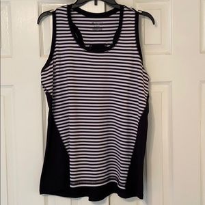 ⭐️ 3 for $15 - Tek Gear Drytek Workout Tank